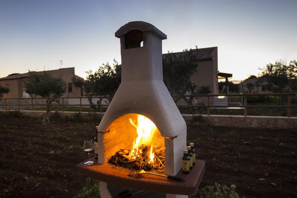 Holiday Home Nicola Santoro Custonaci Dış mekan fotoğraf
